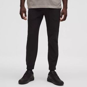 Lululemon ABC Warpstreme Jogger 28" Black Sz M M5AJLS $128 Casual Athleisure